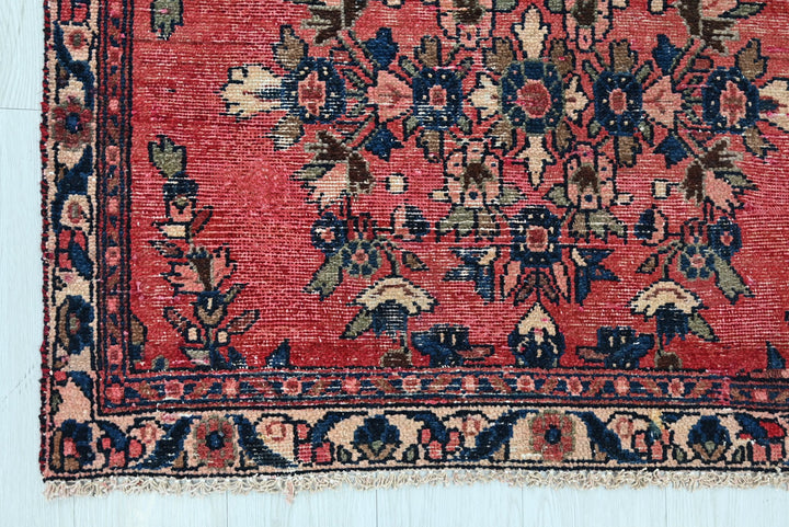 red Runner rug 3' 2" x 8' 4"