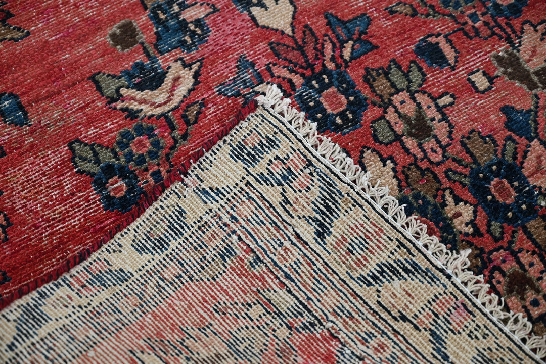 red Runner rug 3' 2" x 8' 4"