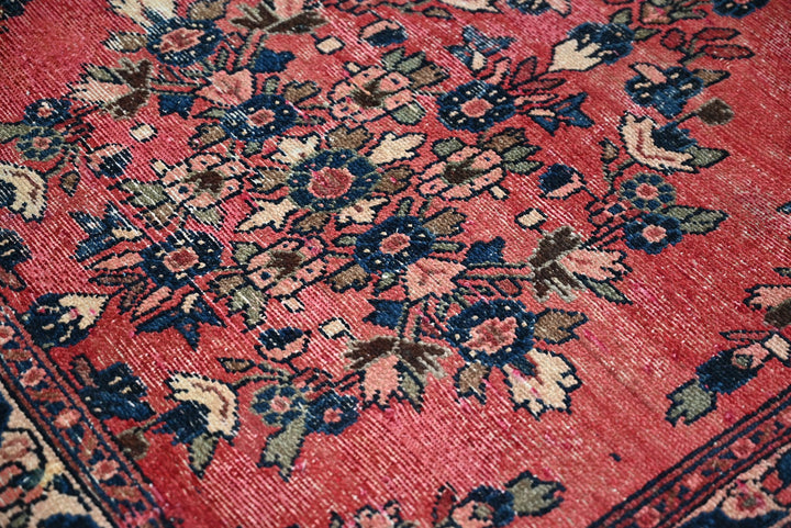 red Runner rug 3' 2" x 8' 4"