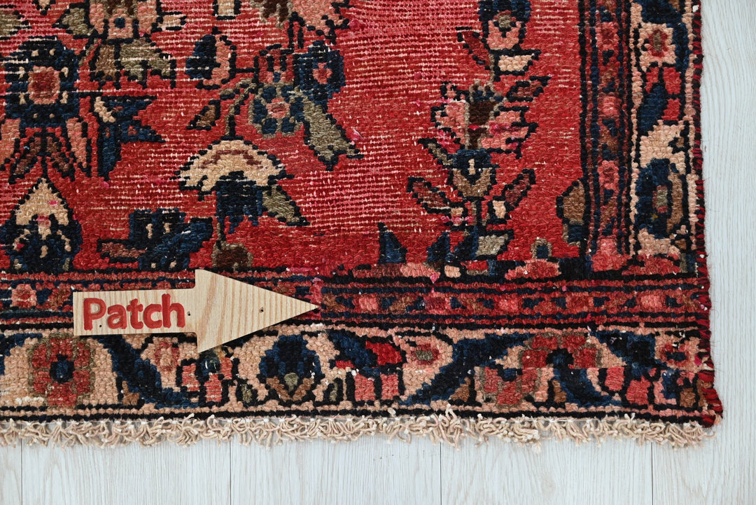 red Runner rug 3' 2" x 8' 4"