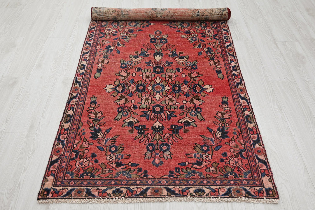red Runner rug 3' 2" x 8' 4"