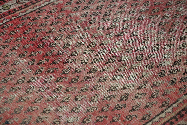 red Runner rug 3' 6" x 10' 1"
