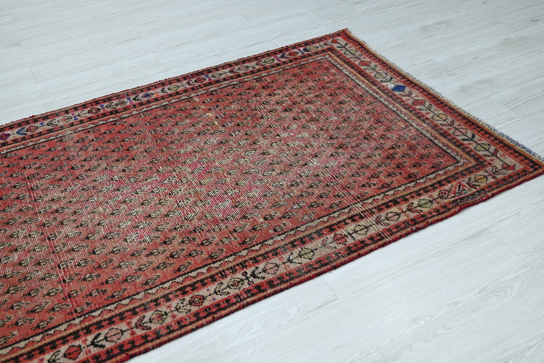 red Runner rug 3' 6" x 10' 1"