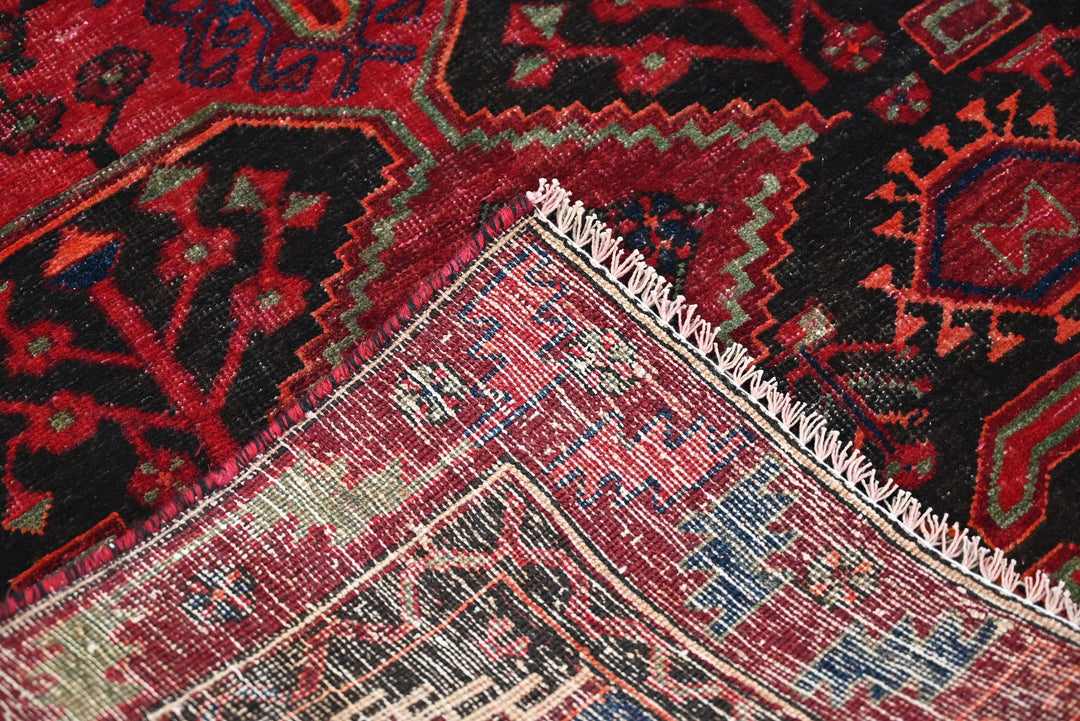 red Medium rug 3' 10" x 8' 9"
