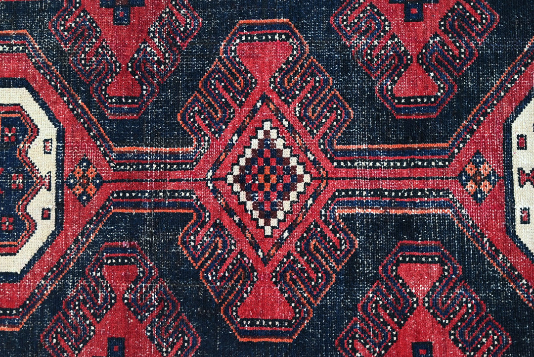 black Runner rug 3' 1" x 9' 4"