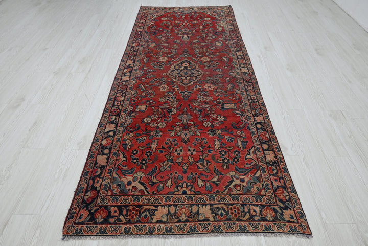 red Runner rug 3' 9" x 10' 2"