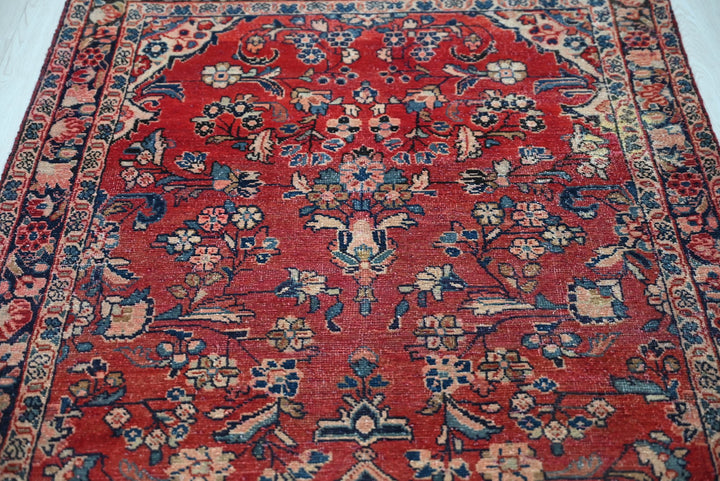 red Runner rug 3' 9" x 10' 2"