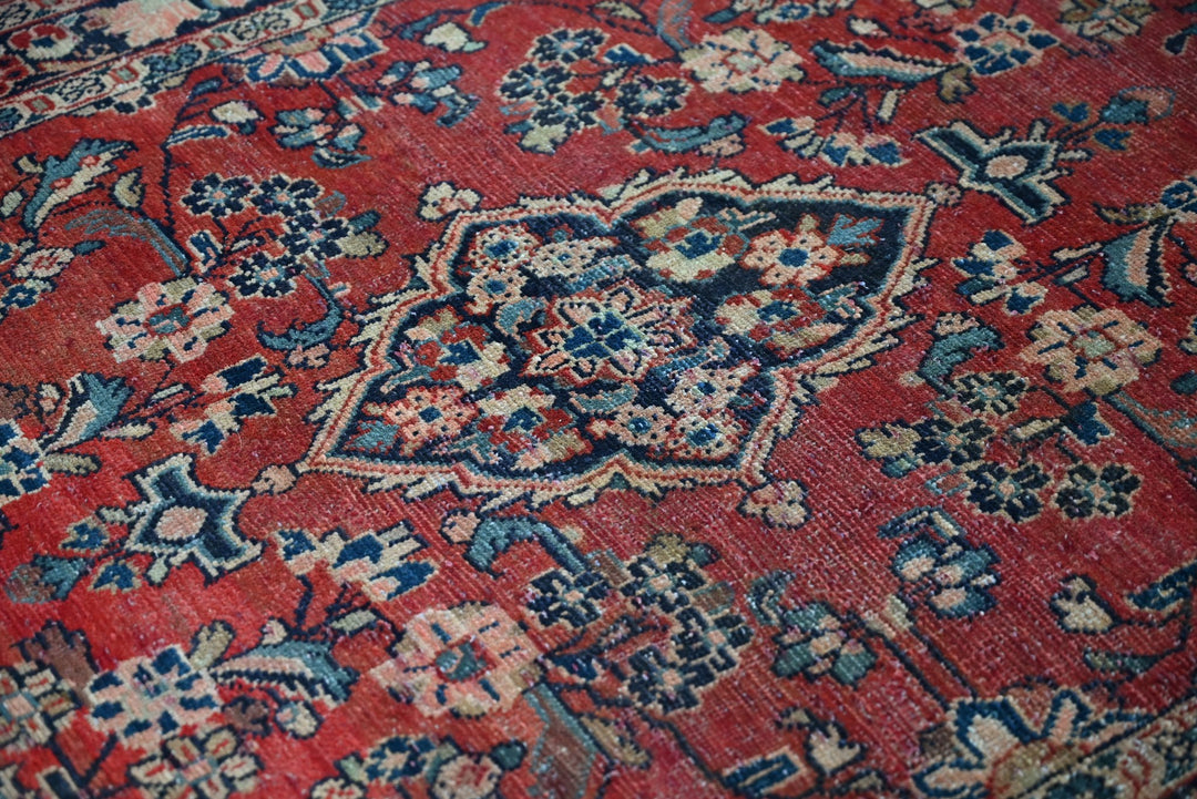 red Runner rug 3' 9" x 10' 2"