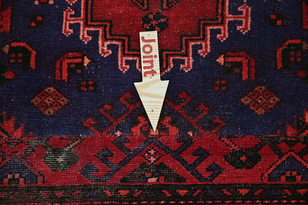 red Medium rug 4' 2" x 7' 10"