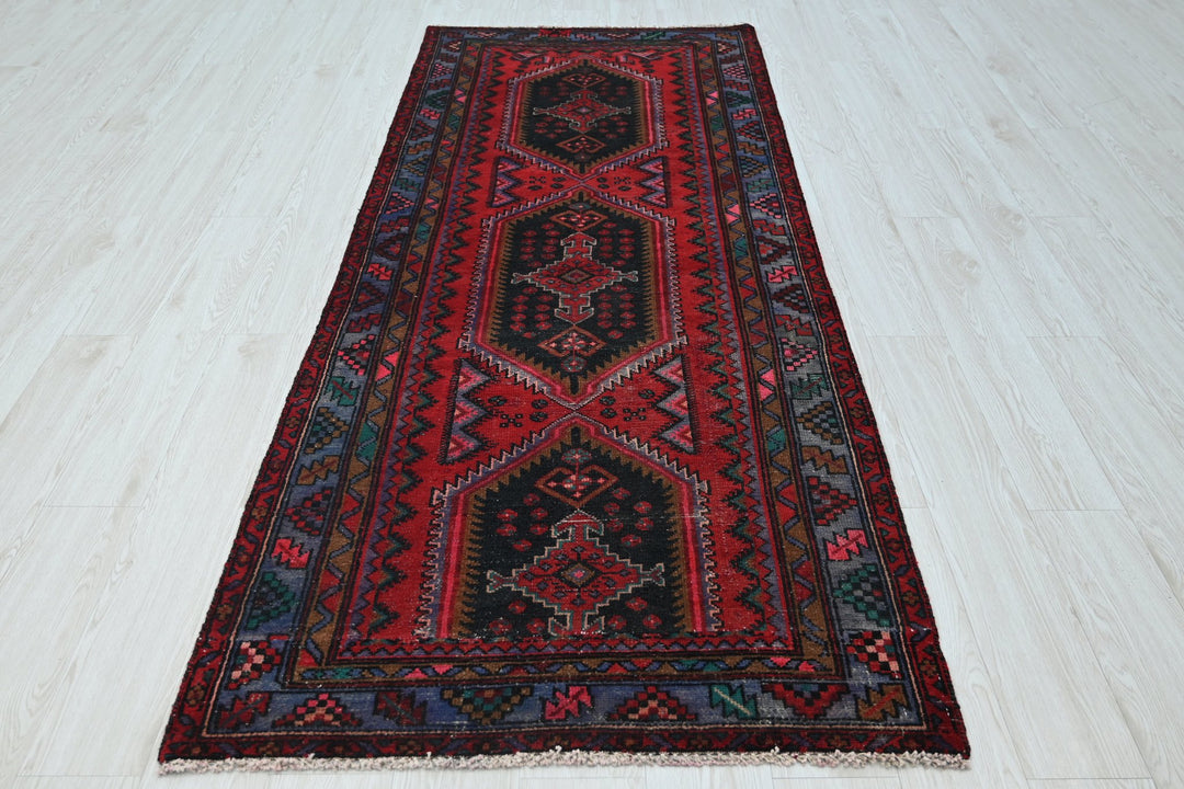 red Runner rug 3' 4" x 8' 3"