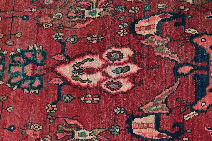 red Runner rug 3' 3" x 8' 8"