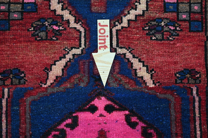 red Accent rug 3' 2" x 6' 0"