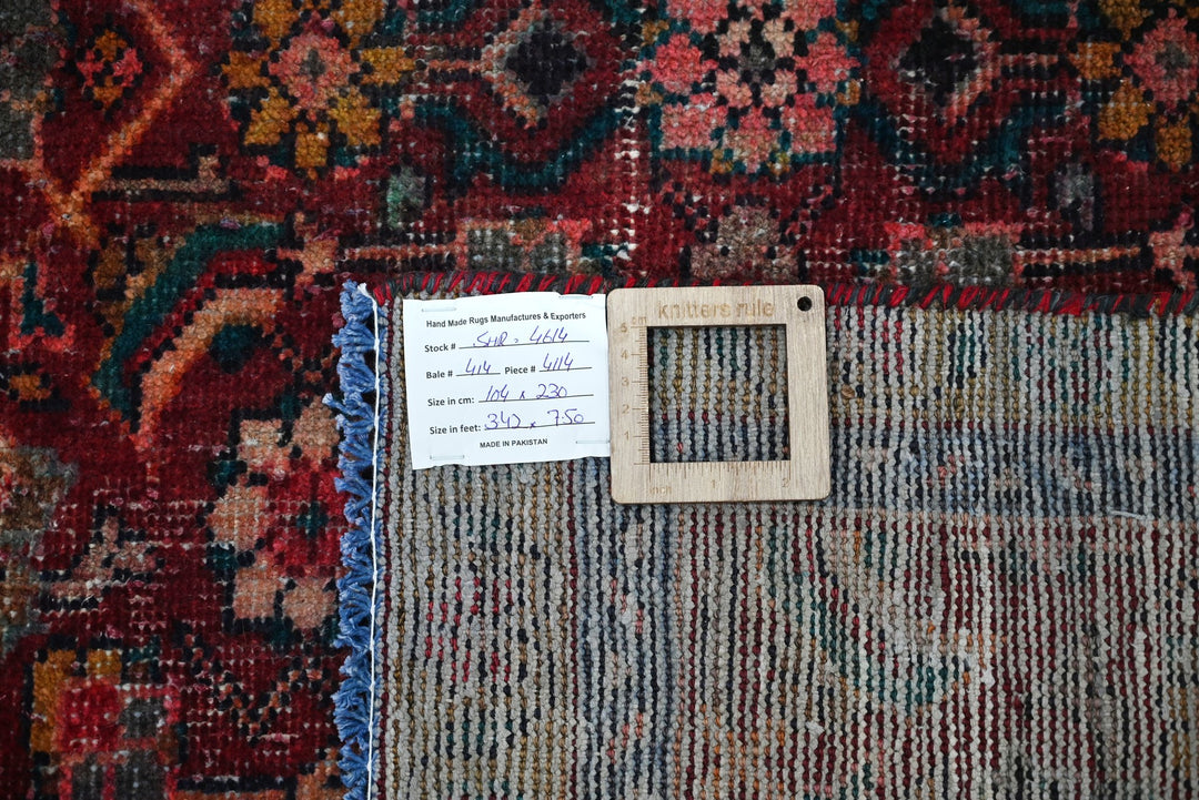 red Runner rug 3' 5" x 7' 7"