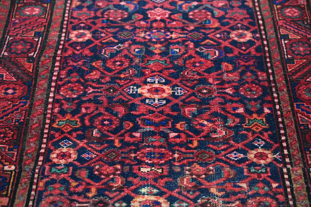 blue Medium rug 3' 2" x 6' 10"