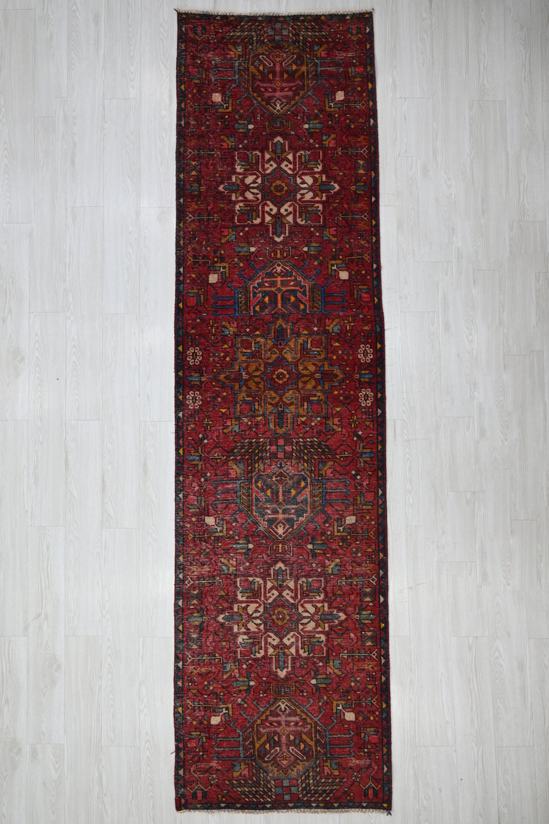 red Runner rug 2' 9" x 10' 11"