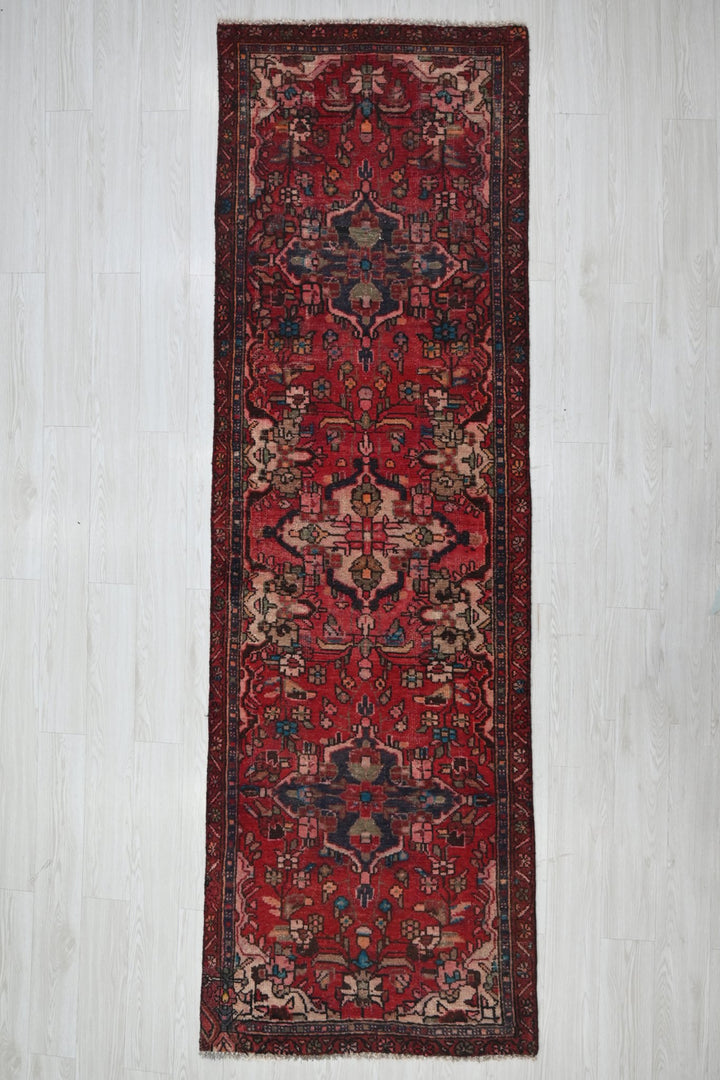 red Runner rug 3' 0" x 9' 5"