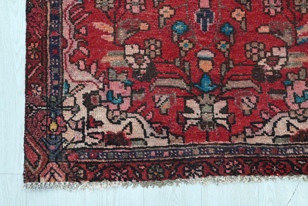 red Runner rug 3' 0" x 9' 5"