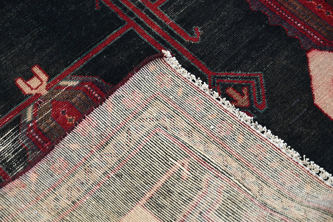 black Medium rug 3' 7" x 8' 11"