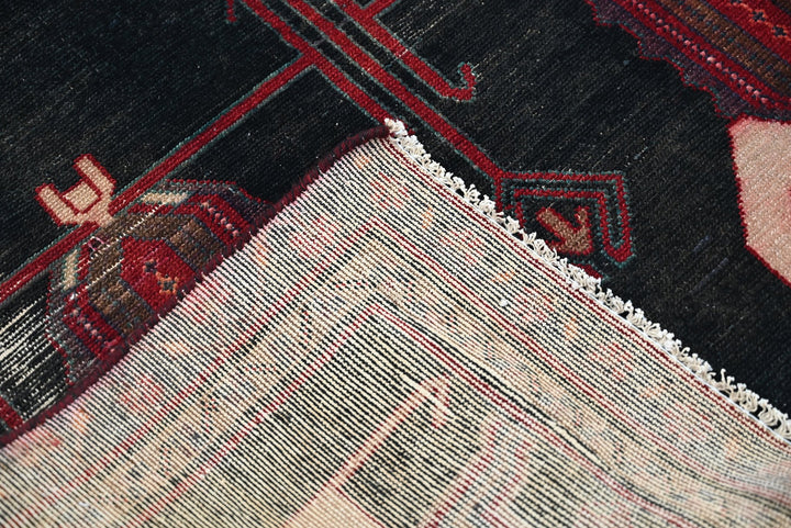 black Medium rug 3' 7" x 8' 11"
