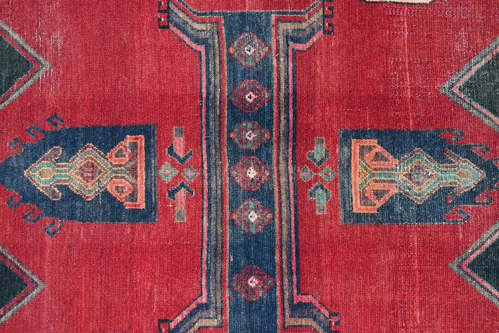 black Medium rug 3' 7" x 8' 11"
