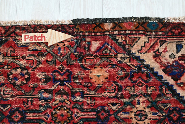 red Medium rug 3' 9" x 9' 2"