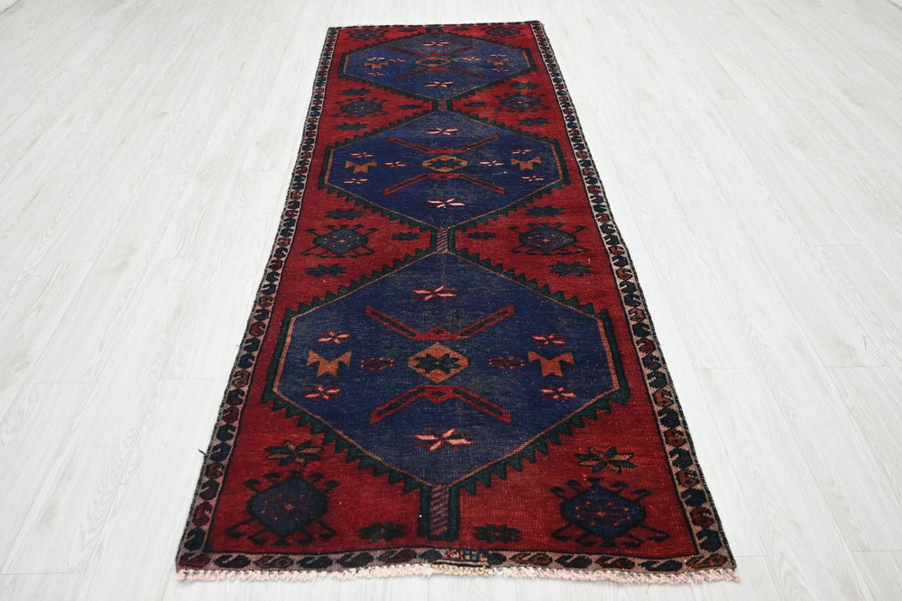 red Runner rug 3' 2" x 8' 9"