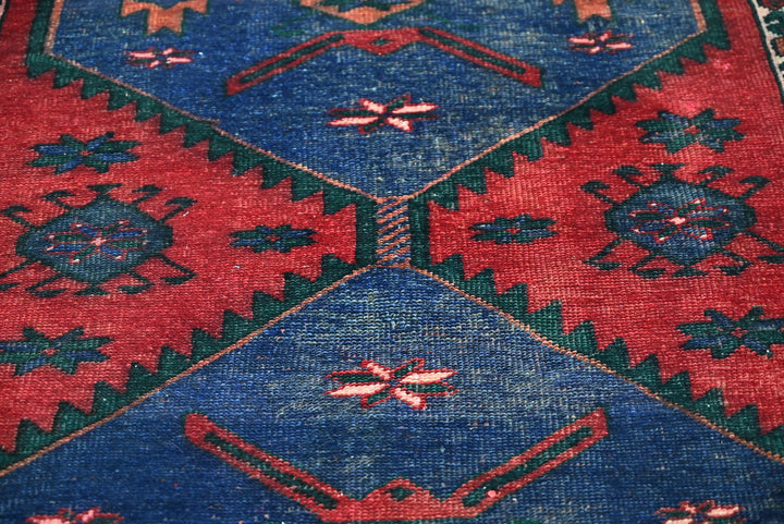 red Runner rug 3' 2" x 8' 9"