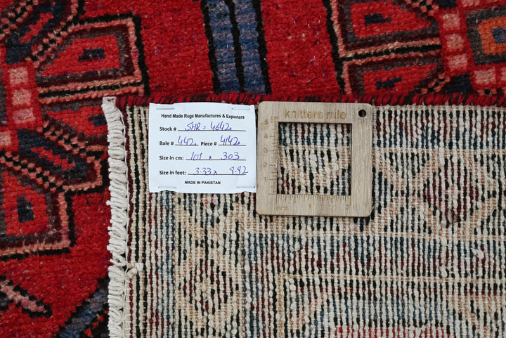 red Runner rug 3' 4" x 9' 11"