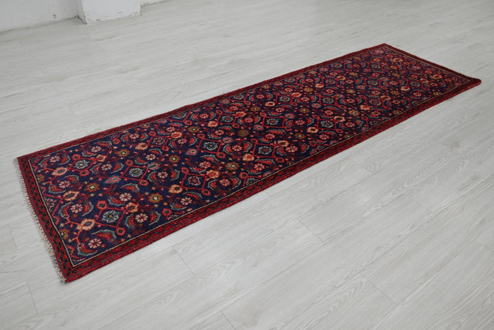 blue Runner rug 2' 7" x 8' 4"