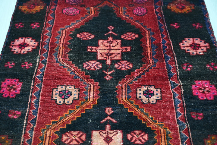 black Runner rug 2' 11" x 9' 4"