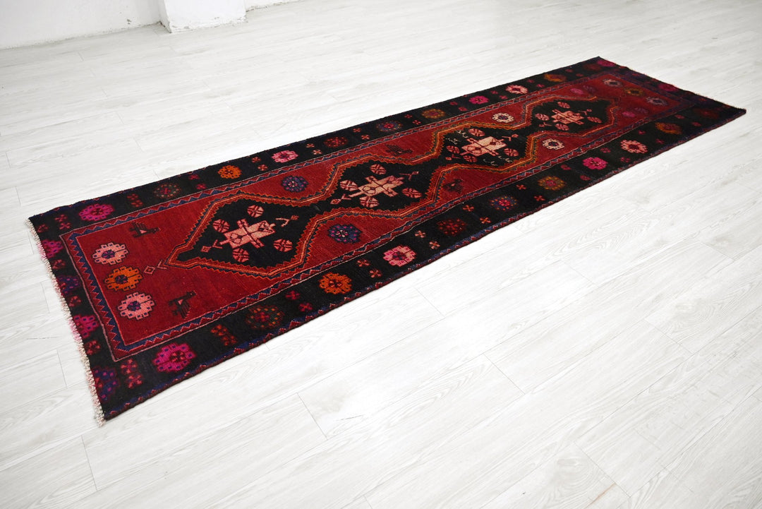 black Runner rug 2' 11" x 9' 4"