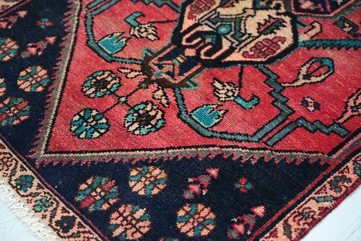 red Runner rug 2' 6" x 10' 8"