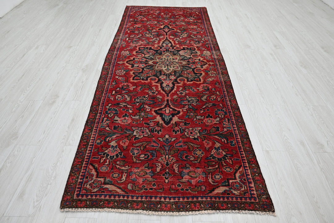 red Runner rug 3' 7" x 9' 10"