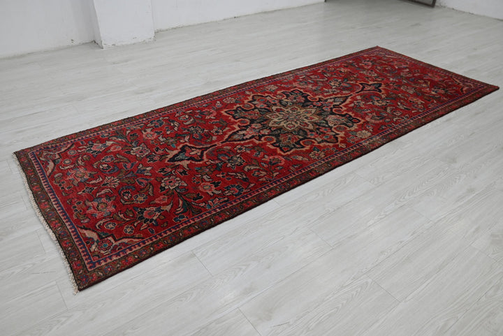 red Runner rug 3' 7" x 9' 10"