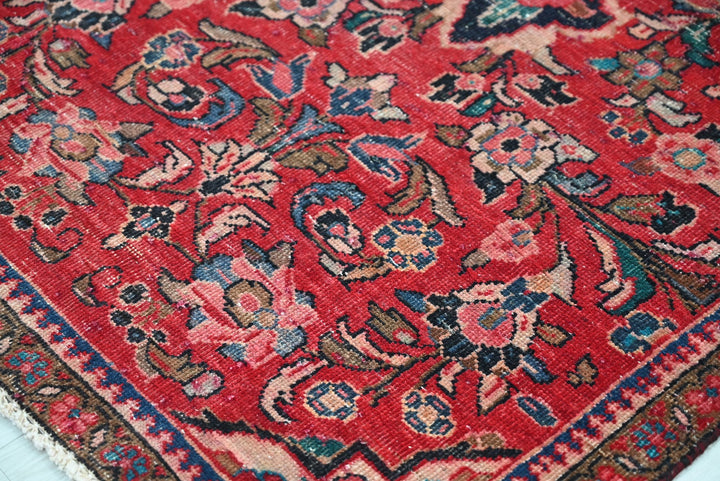 red Runner rug 3' 7" x 9' 10"