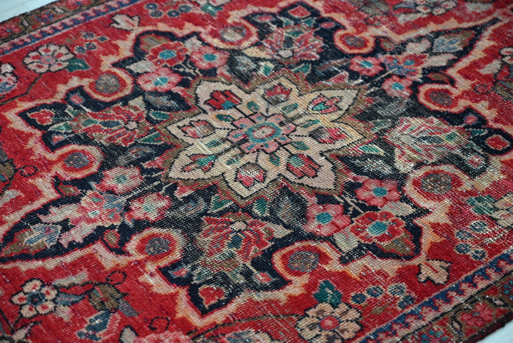 red Runner rug 3' 7" x 9' 10"