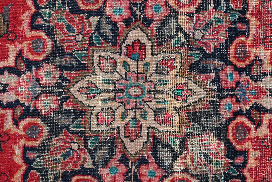 red Runner rug 3' 7" x 9' 10"