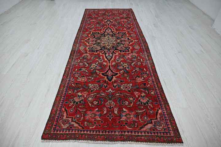 red Runner rug 3' 7" x 9' 10"