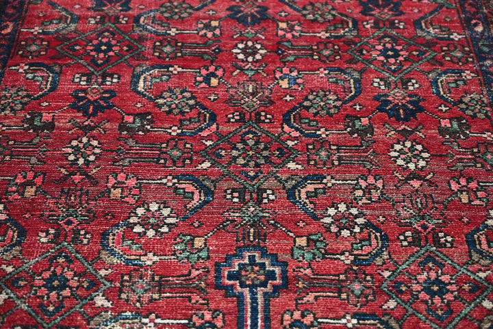 red Runner rug 3' 9" x 10' 3"