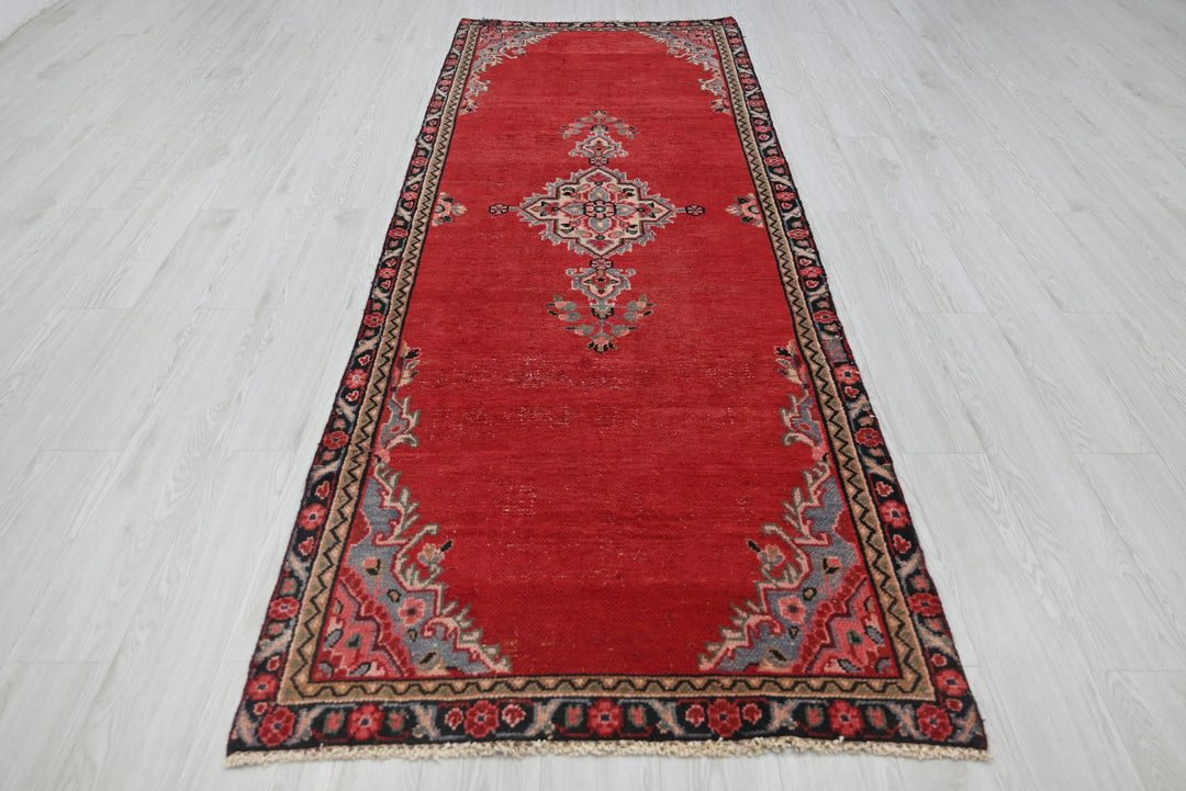 red Runner rug 3' 3" x 9' 8"
