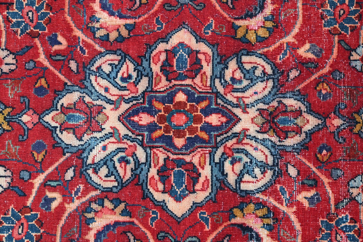 red Runner rug 3' 1" x 9' 6"
