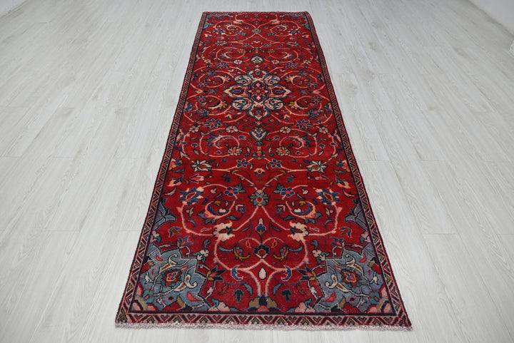 red Runner rug 3' 1" x 9' 6"