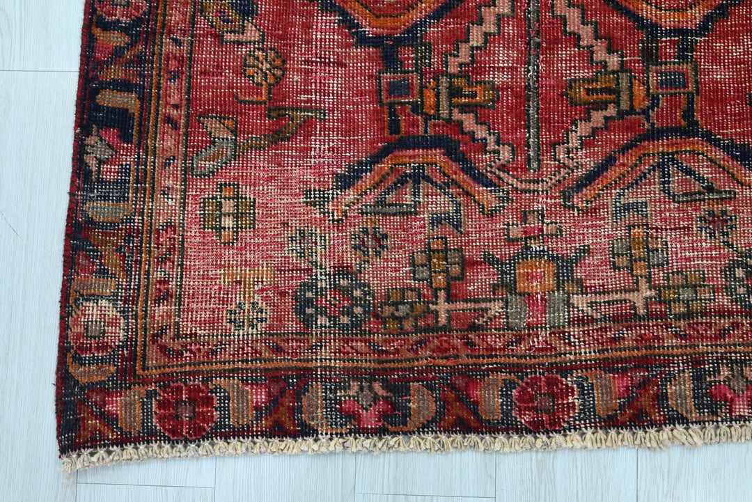 red Runner rug 3' 6" x 10' 2"