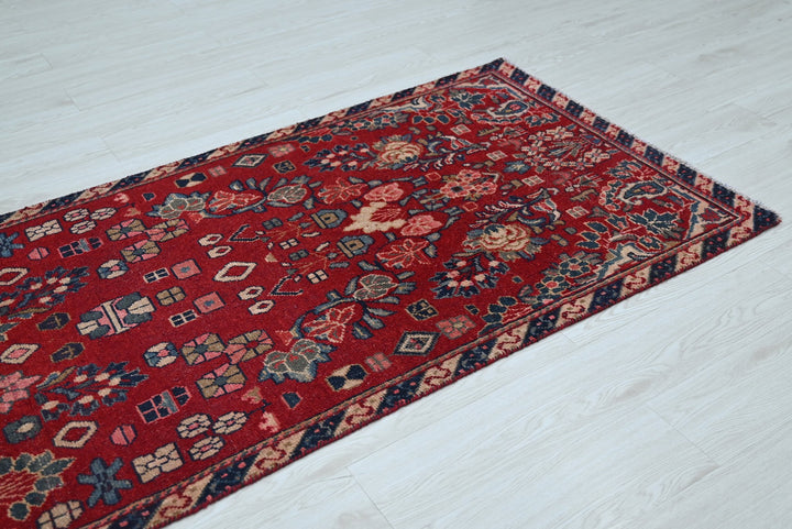 red Runner rug 3' 1" x 9' 0"