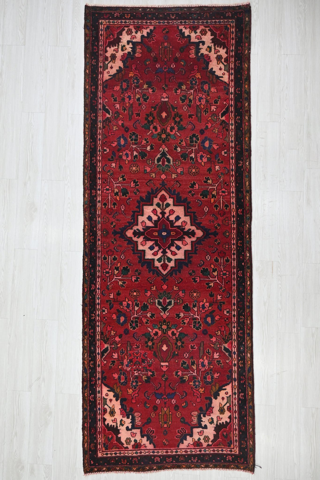 red Runner rug 3' 6" x 9' 10"
