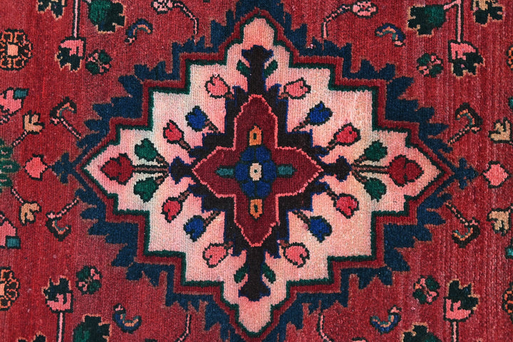 red Runner rug 3' 6" x 9' 10"