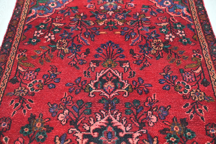 red Runner rug 3' 4" x 9' 11"