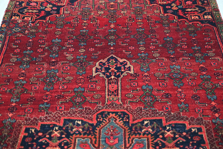 red Medium rug 3' 11" x 8' 9"
