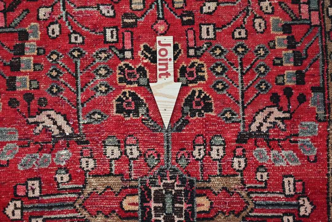 red Runner rug 2' 9" x 9' 6"