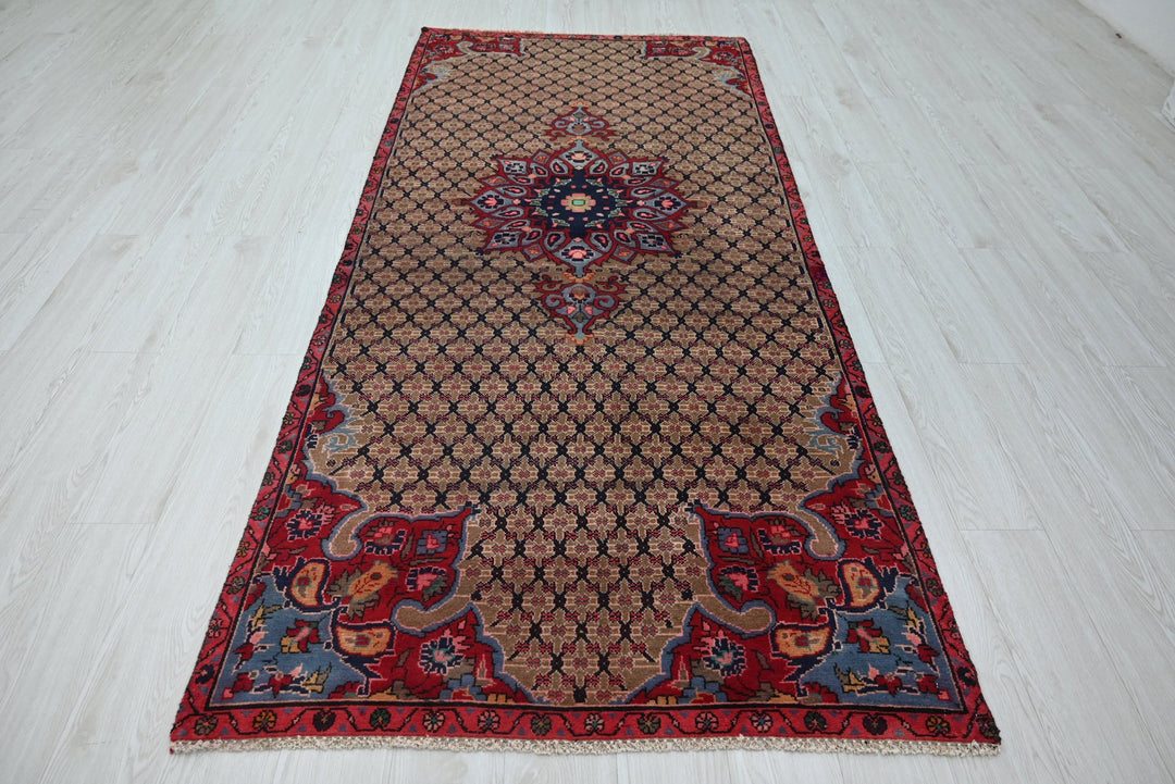 brown Medium rug 3' 9" x 8' 10"